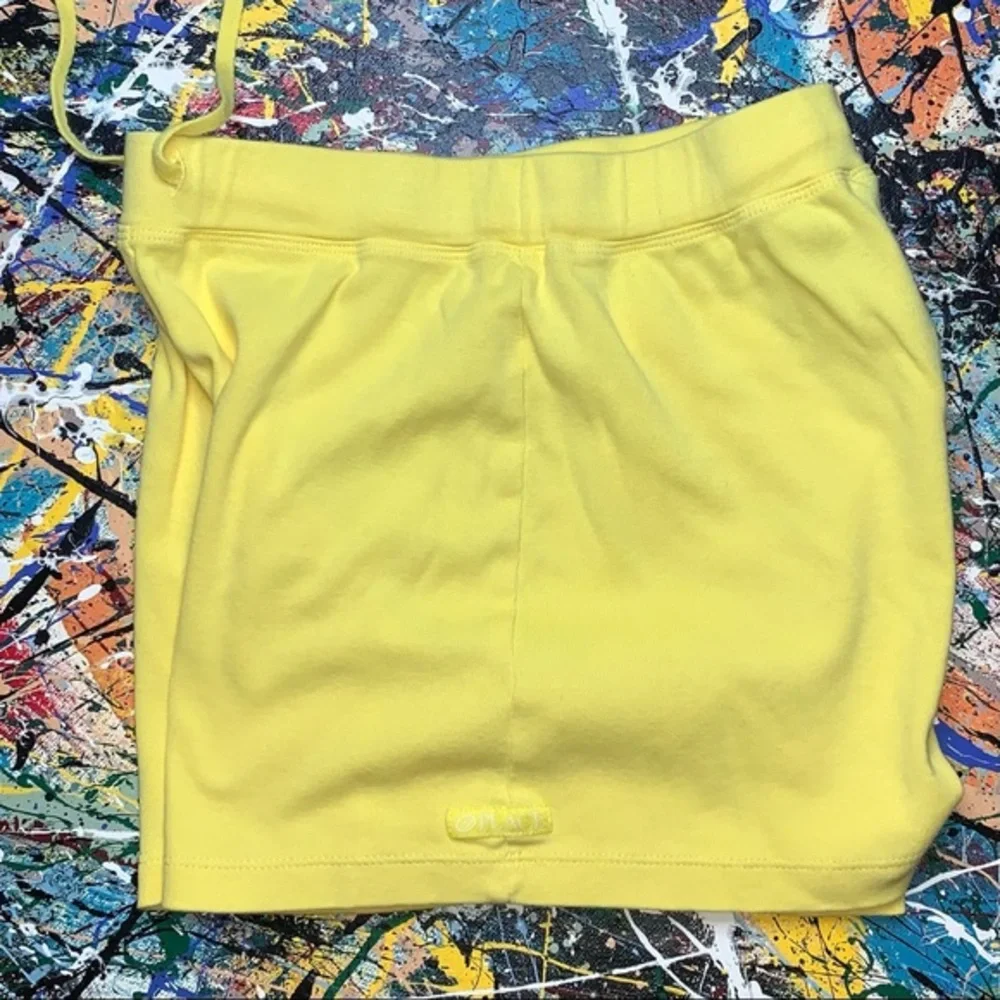 THE CHILDREN’S PLACE yellow tie front shorts.